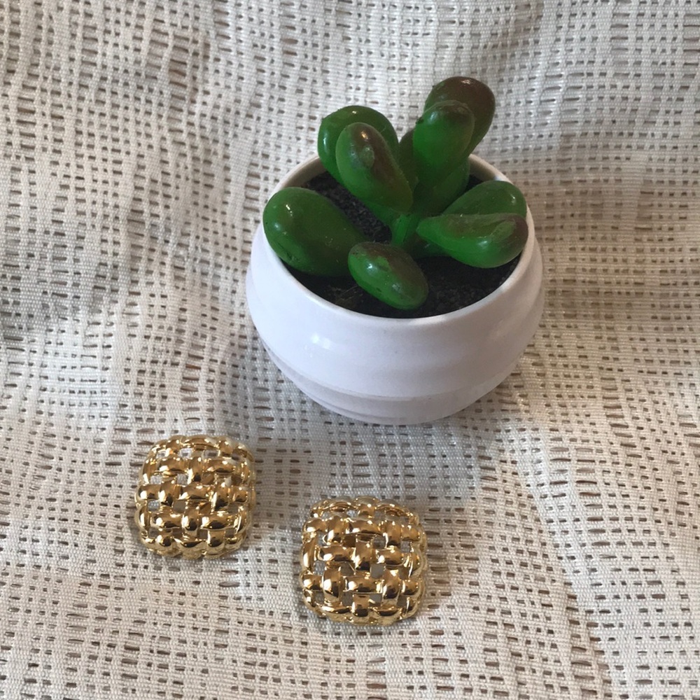 💛 Clip earrings